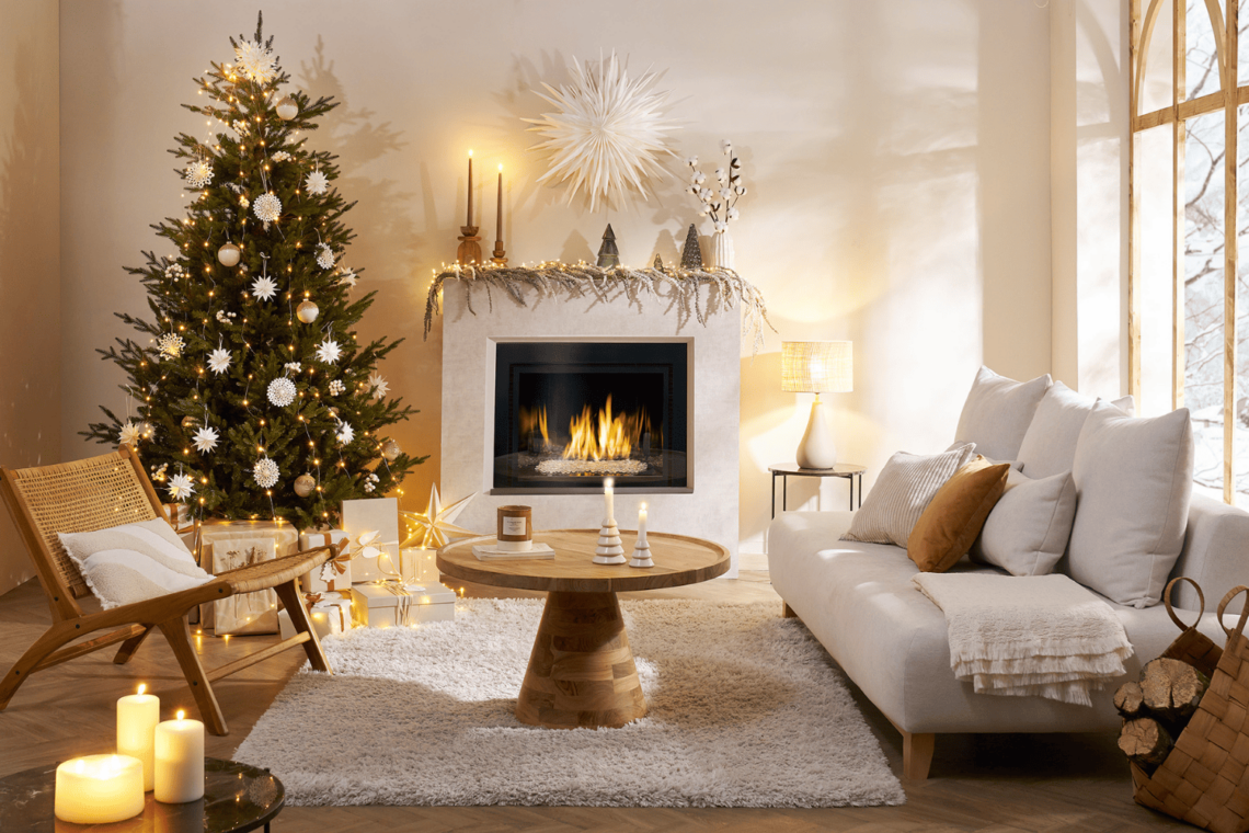 Une décoration refuge de noël dans votre salon