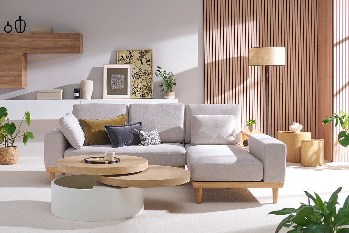 salon avec table basse modulable et canapé beige