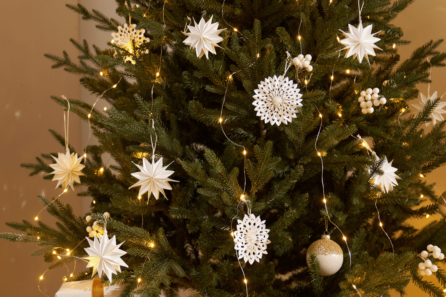 Décoration De Noël - Pendentif 2D Maison Neigeuse & Tasse Café En Acrylique - Parfait Pour Sapin, Voiture, Bureau, Sac à Dos