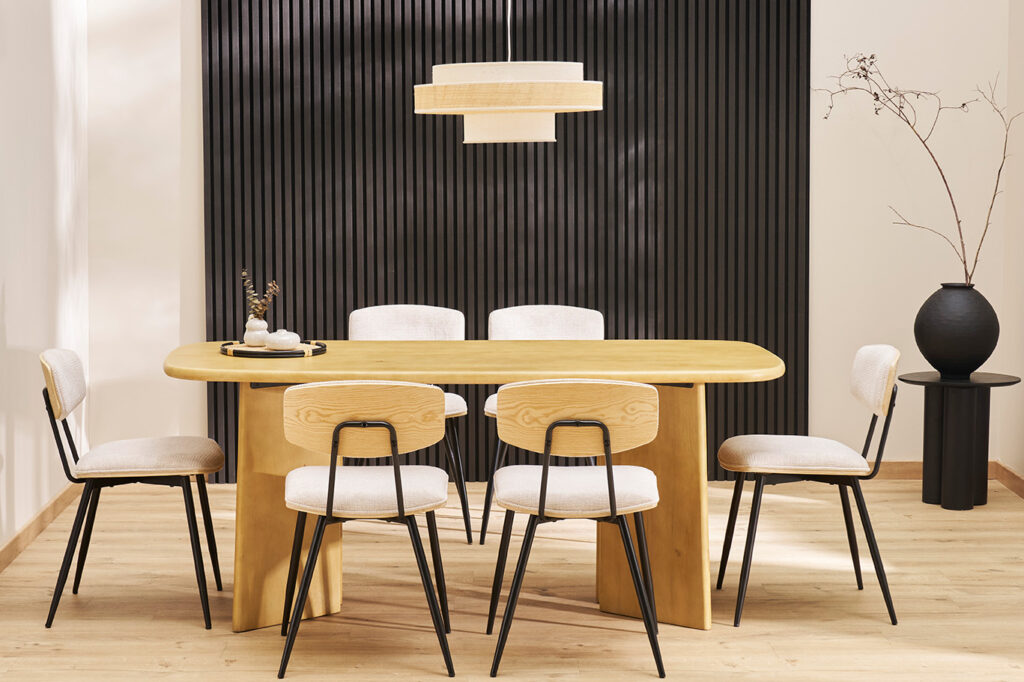 salle à manger bois et noire