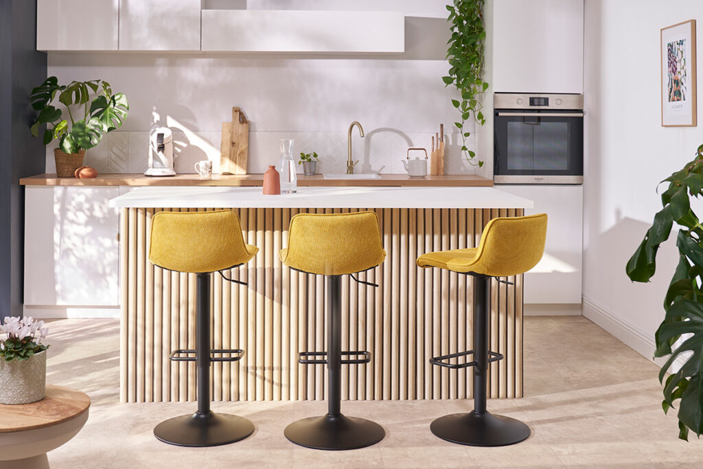 3 tabourets hauts pour cuisine